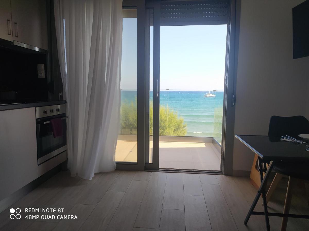 Aktis Makrigialos Luxury Apts Makrýgialos Eksteriør bilde